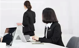 利于企業(yè)品牌宣傳、市場(chǎng)推廣 利于企業(yè)品牌宣傳、市場(chǎng)推廣